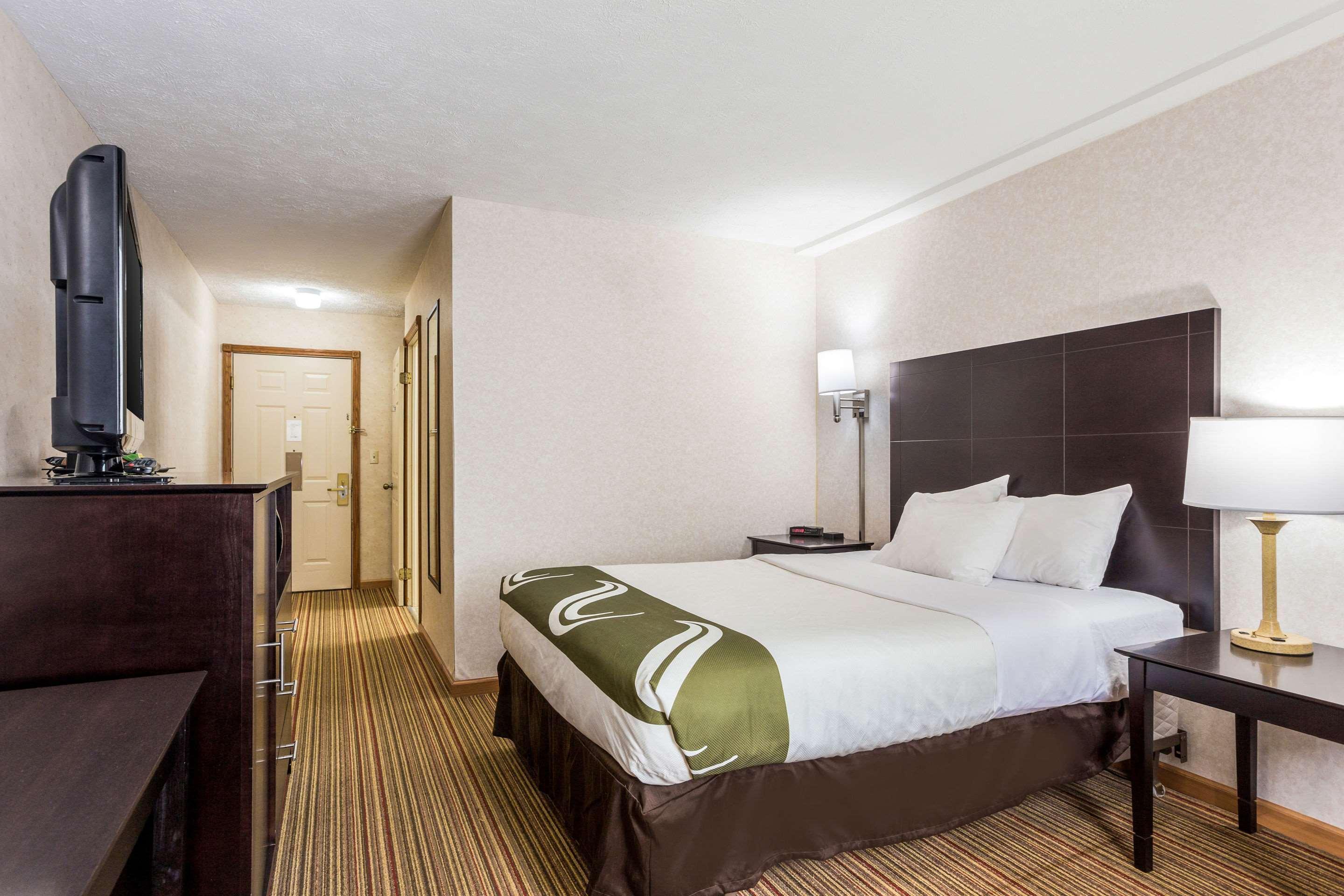 Quality Inn Traverse City Exterior foto