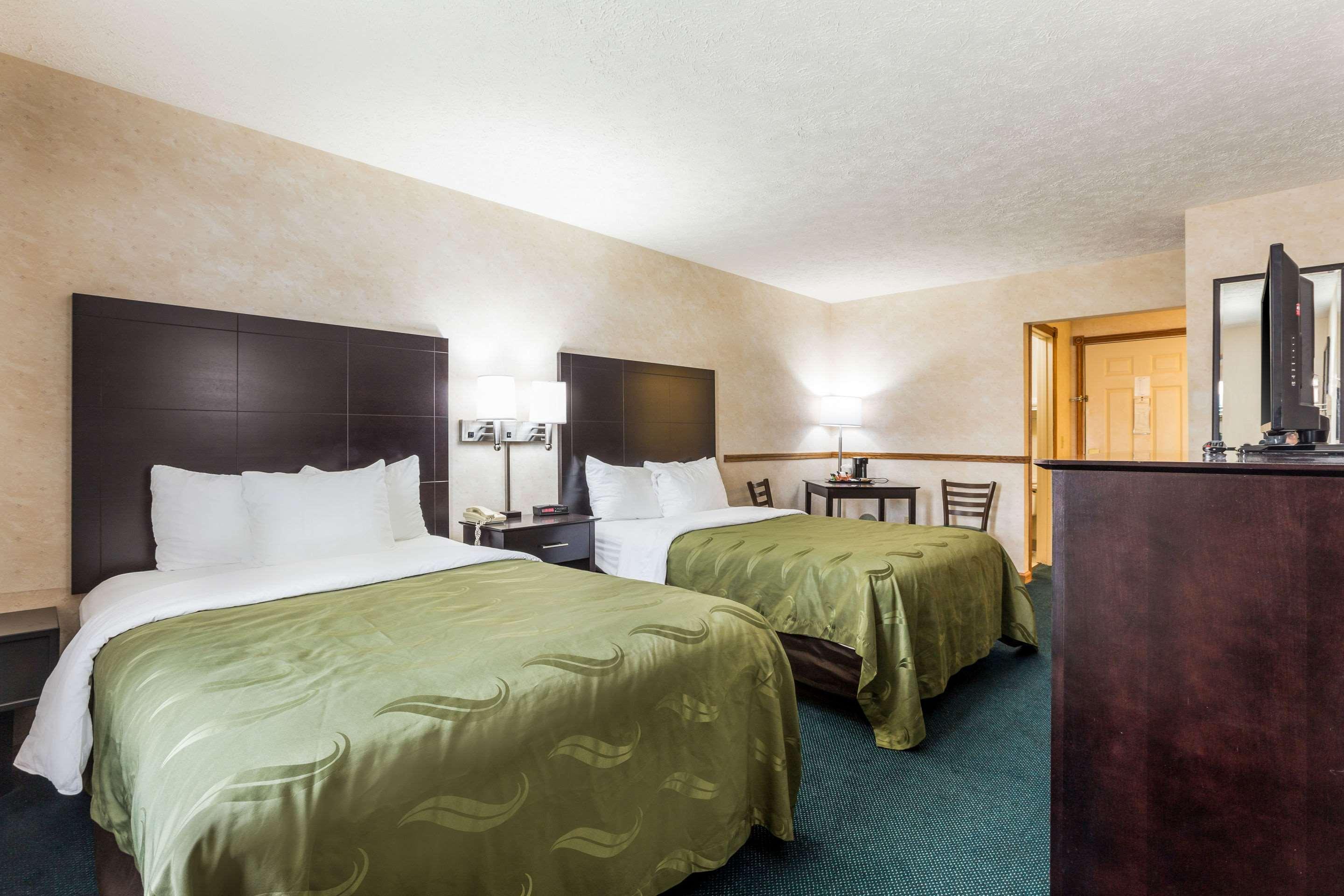 Quality Inn Traverse City Exterior foto