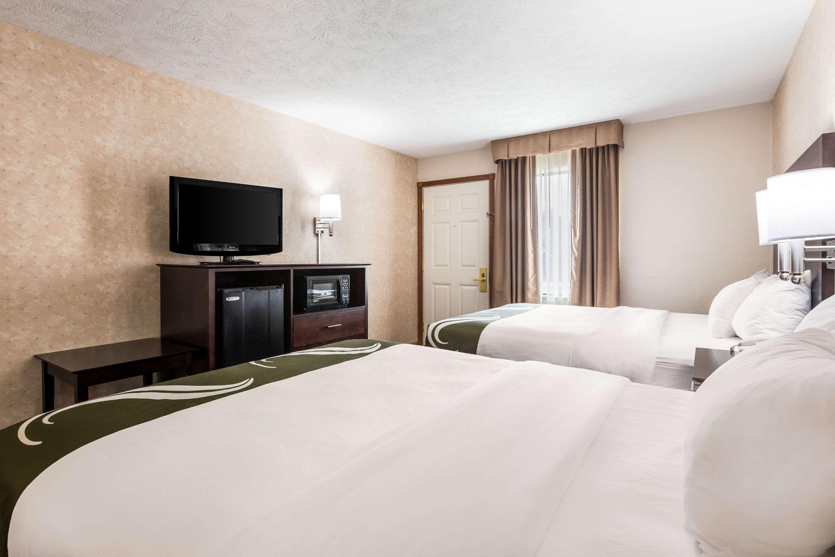Quality Inn Traverse City Exterior foto