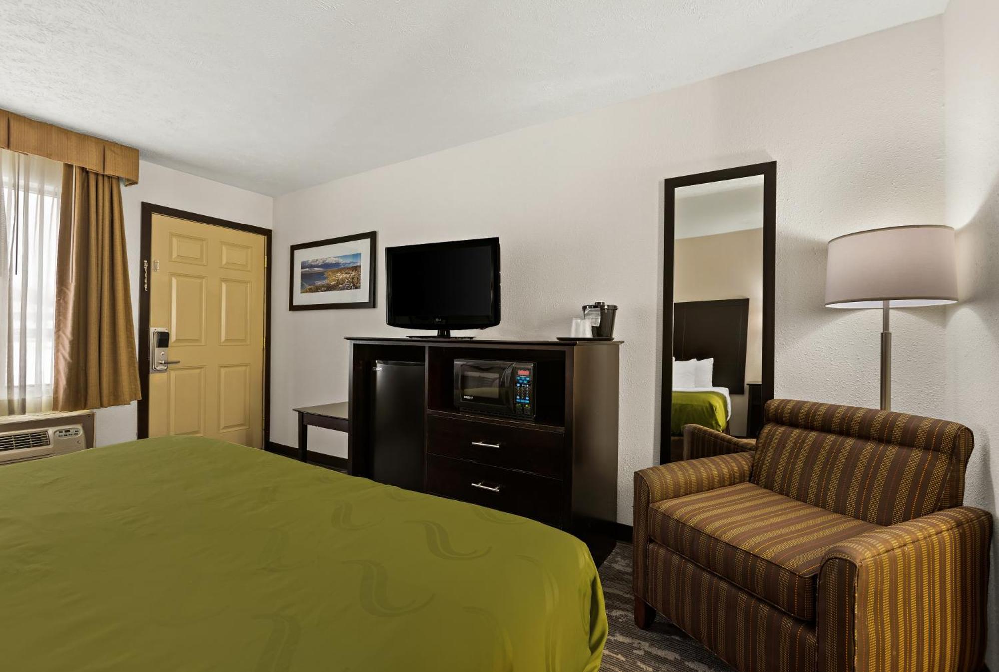 Quality Inn Traverse City Exterior foto