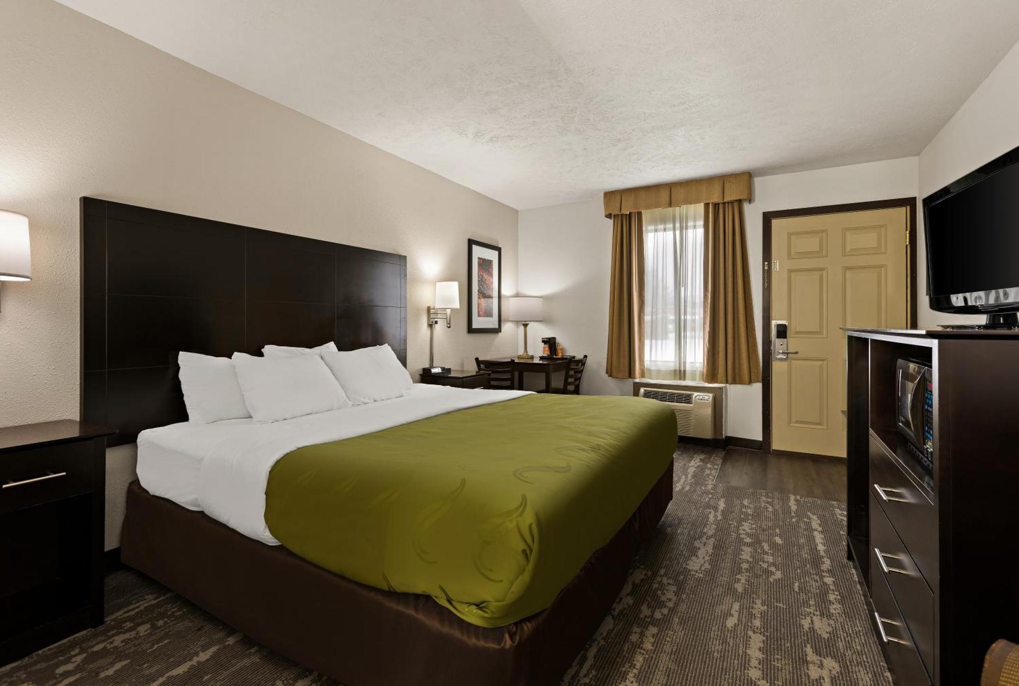 Quality Inn Traverse City Exterior foto